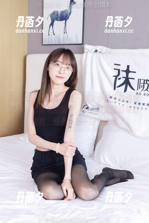 BoBoSocks袜啵啵 - 进入小甜豆的缤纷世界，黑丝私拍制霸，脚尖微加固的奇妙旅程，恨是多想一探究竟啊