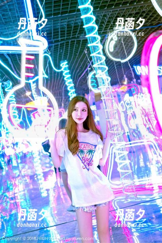 Feilin嗲囡囡 - SiByl李思宁和她的小奶牛：一组照片真正的‘牛’气风发