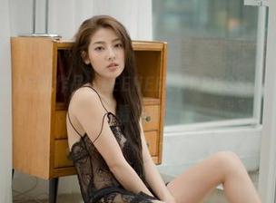 G.su(全智秀)定制作品，LEEHEEEXPRESS-LERB让人想多看几眼