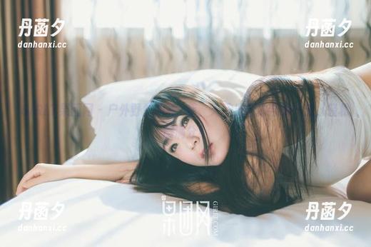 GIRLT果团网 - 户外野生的龚玥菲，无圣光自拍合集一波，轻松感满分！