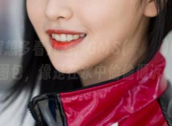 不由得想多看几遍，GMS(고말숙)的浴缸图包，像是在水中偷偷倾诉。
