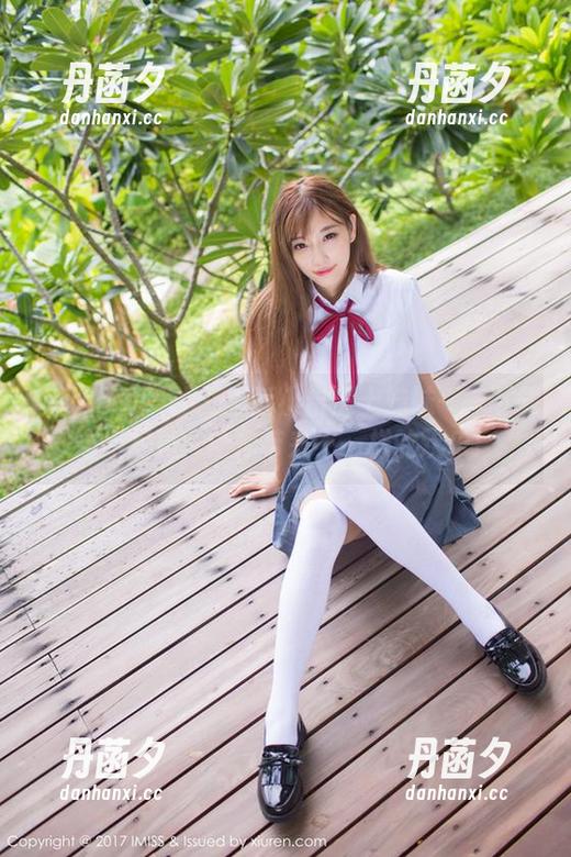 IMiss爱蜜社 - 当酥小白遇上妹妹——下载这组写真，给你带来不一样的欢乐！