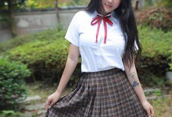 MFStar模范学院 – Jennanni_Jen在图库里的裸足分享，关键是让你意猶未尽。