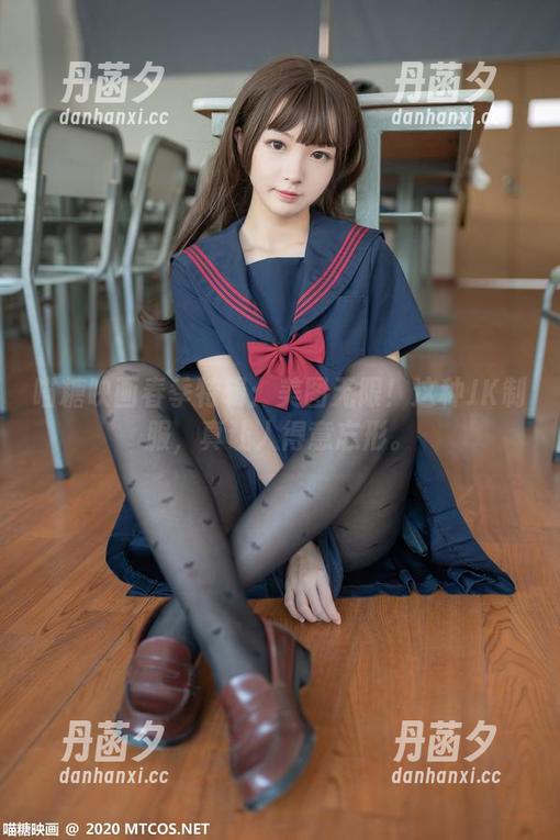 喵糖映画春季特辑：美图无限！这种JK制服，真让人得意忘形。