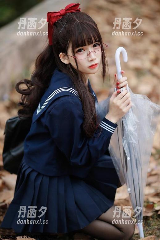 别眨眼哦！喵糖映画最新更新的JK制服少女套图，简直是一言不合就上了！