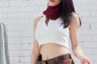 每次看到Min.E(민이)的兔女郎私房照，我的美图铅笔都想自动出图！
