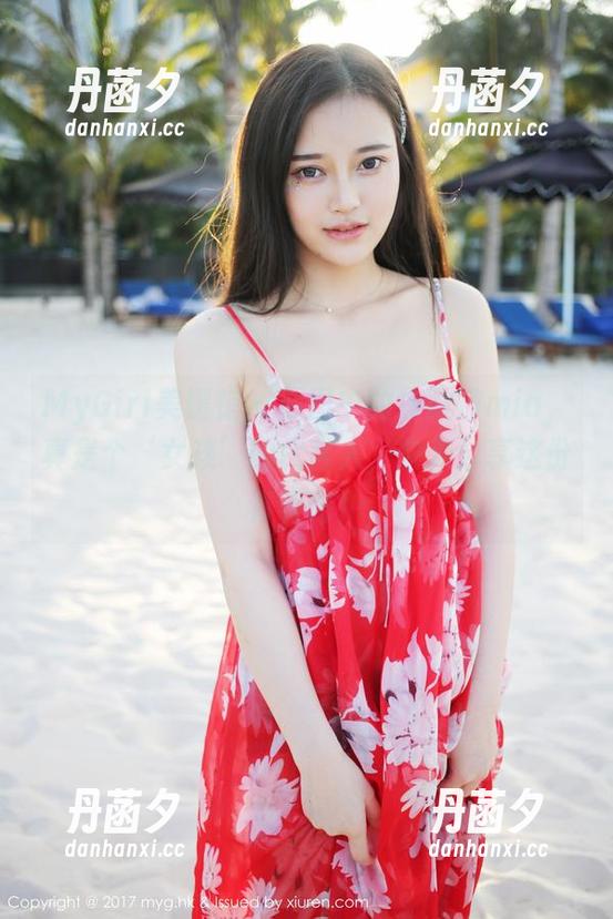 MyGirl美媛馆 - 原图中的徐微微mia，真是个‘女孩’的代言人，快来分享这份青春吧！