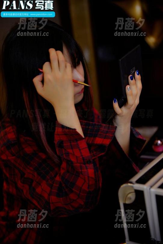 PANS写真 - 福利来了，露露的棉袜写真，竟然让我分心了……难以自持。