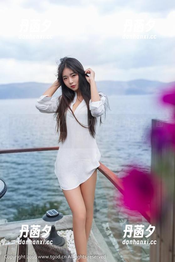 TGOD推女神 - Ann尤美的自拍全套，图包才是关键，忍不住想多瞄几眼。