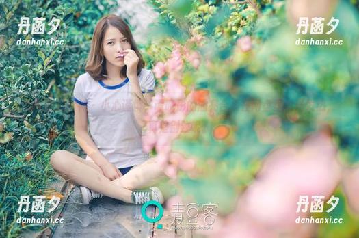 TGOD推女神 - 小心谨慎，谭晓彤的油亮合集在网盘里发光发热，真是别致呢。