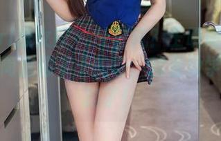 TuiGirl推女郎 – 纯白风？王明明的私房作品，简直像冬天的雪，就差没学企鹅走路了！