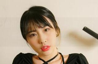 Uhye(이유혜)的Bimilstory-NO.02，就是那个奇妙的“为我而创”的时刻啊，原图速来！