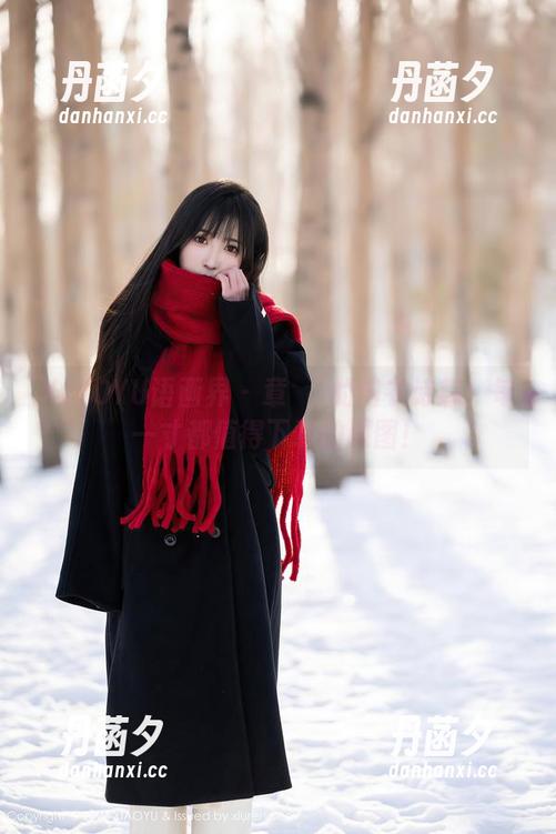 XIAOYU语画界 - 章芃芃的内衣诗篇：每一寸都值得下载的原图！