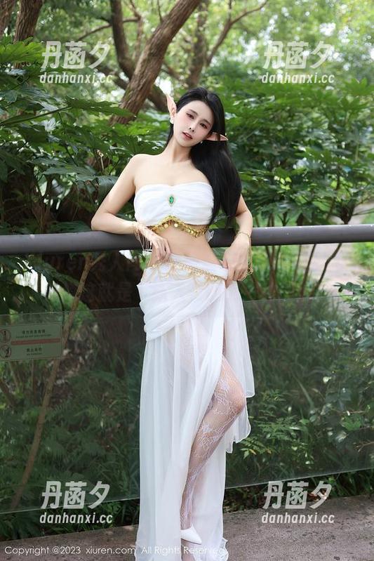 Xiuren秀人网 - 原图展现的Yuki鱼儿，难道这就是“新人”的另一种理解？