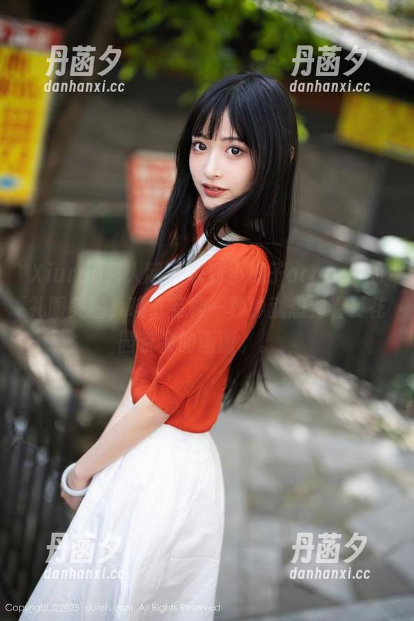 Xiuren秀人网 - 说到小橘子orange的礼服美图，咳，有种一秒钟就想到春夏花园茶会的画面。。。