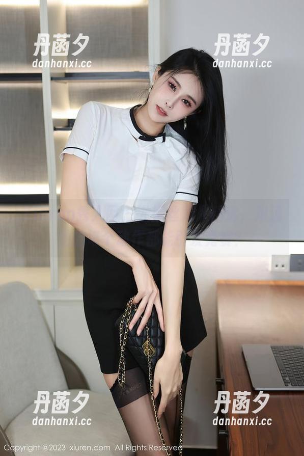 Xiuren秀人网 - 尤妮丝双人精选，难道她的每个动作都能引发竞赛？