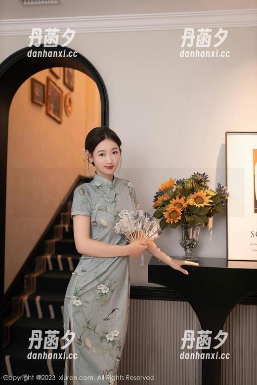Xiuren秀人网 - 全套女仆图集！盼盼龙女sunny的清新和调皮完美融合