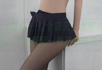 YouMi尤蜜荟 – 这个夏天，周妍希的图包更新让人想搭配一身清凉的衣服！