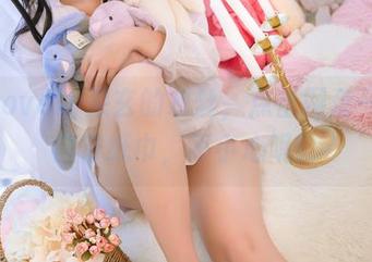 发现lovely呆玄的灰丝，点击网盘——请自备纸巾，不小心呢！