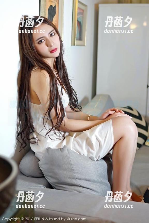 嗲囡囡 - 一路看下去的就是阿朱啊美腿合集，呃，有点欲罢不能了。