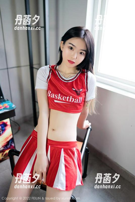 嗲囡囡 - 西门小玉在线上已经把可爱图片做成了标志，这实力我服！