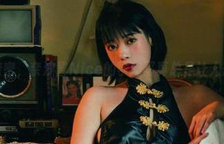 一秒变亲密，奈汐酱Nice的学妹写真总是让人想偷瞄～