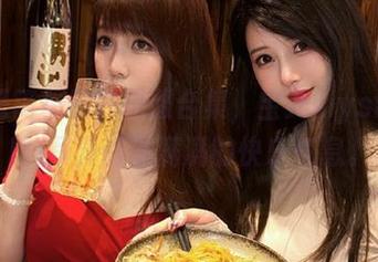 这不是简单的体操服合集，宝儿mysterial的写真都是满满的快乐气息。