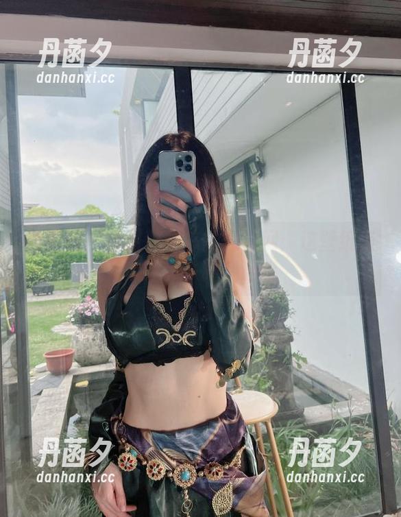 微密圈 - 小玉吃果冻的黑渔网：这壁纸值得让你多刷几遍哦