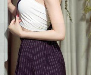 尤果网 – 可爱王莹的写真，也是我每天换壁纸的动力源泉。