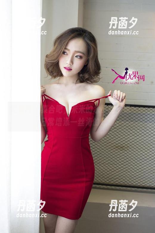 尤果网 - 集合吧，米米的水手服美照——为日常增添一丝海的味道。