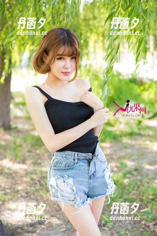 尤果网 - 谭晓彤最新图集，剧情太戏剧化，让我一头雾水！