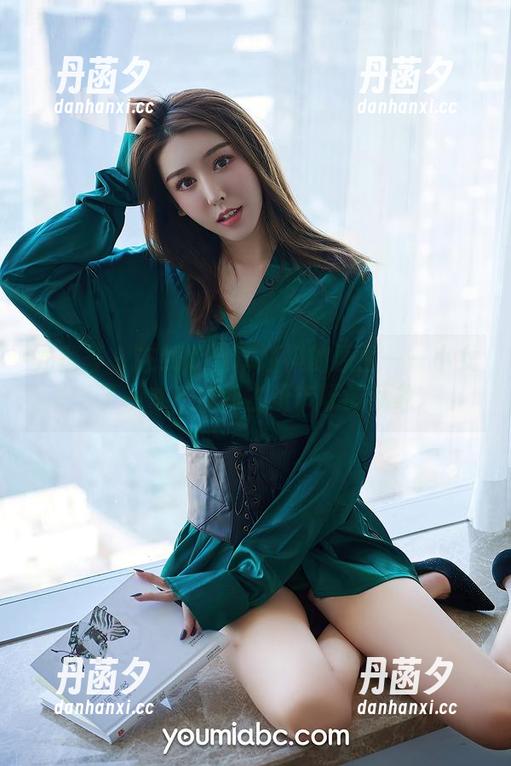 尤蜜荟 - 在线欣赏卓娅祺的原图——小女子不才，犹如古董市场的乱象