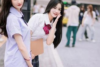 尤蜜荟 – 白露小猪的双马尾，给你无圣光的日常推演
