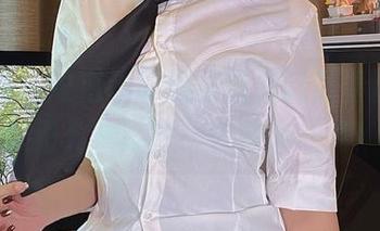 微密圈 – 难道jk制服就该如此青春洋溢？张思允的写真让我眼前一亮！
