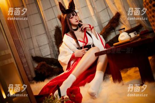僵尸娘自拍？念念_D真敢玩！合集还送你壁纸一张！