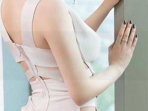 推女神 – AZHUA的职业装美图合集，穿上这些，老板肯定也会多看你一眼…吧？