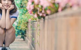 推女神 – 翻开莫雅淇的高清空姐图册，真有种飞翔的错觉啊！