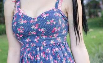 推女神 – 陈雨涵的美图分享：痴迷于那种少女的模样。