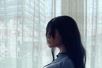 微密圈 – 图片之下的无欲无求的推土君，蕾丝连体衣是我的新宠，可能会迷失在这样的美丽里