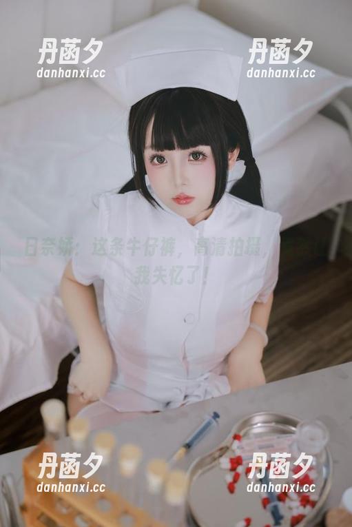 日奈娇：这条牛仔裤，高清拍摄，竟然让我失忆了！
