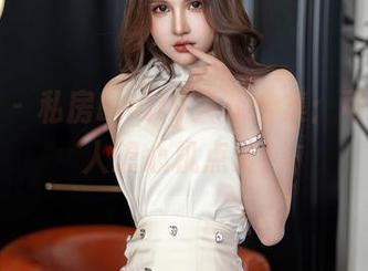 星颜社 – 私房Emily尹菲合集：可爱得让人想心机点赞！