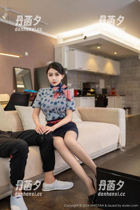 星颜社 - Vily豆豆的女仆风私房展示，嗯？这是新形式的妆容教学吗？