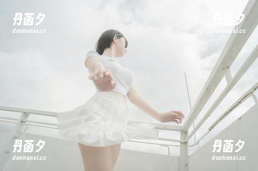 套图共享：是你的阿薰呀和小薰的牛奶情缘，大胆示爱白色浓稠！