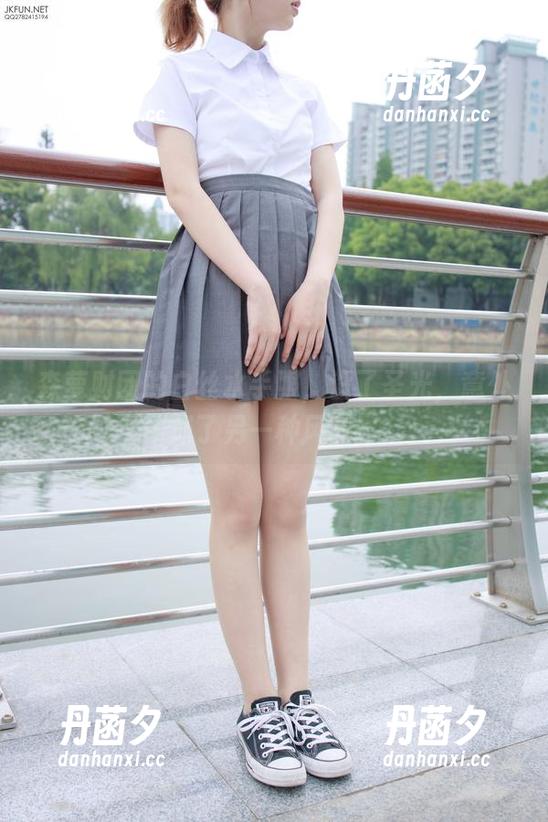 森萝财团的白丝水手服，没了圣光，意外成了另一种风味！