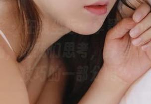 模范学院 – 在线坐标：李颖煊baby的职业装作品，让我们思考，穿着可以是求职技巧的一部分吗？