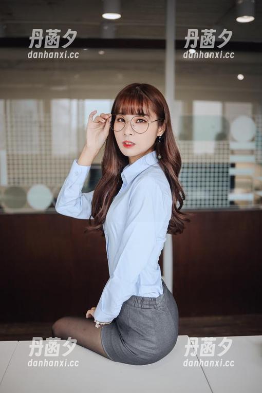 泥泥汝的修女图片，随意观看，放心吧，这回是免费的！