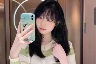 炸酱沐沐套装原图从不缺乏话题，cos一下子成了新焦点。
