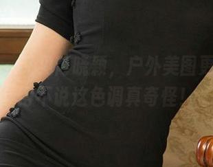 爱尤物 – 又见芮晓颖，户外美图更新，不得不说这色调真奇怪！