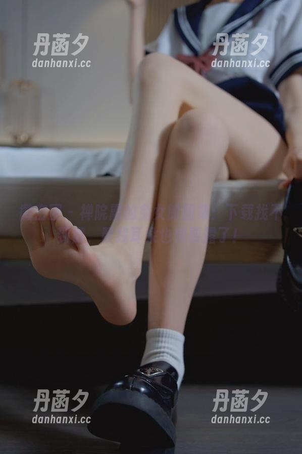 微密圈 - 禅院熏的兔女郎图集：下载找不到戳，帮我耳朵也快要露了！
