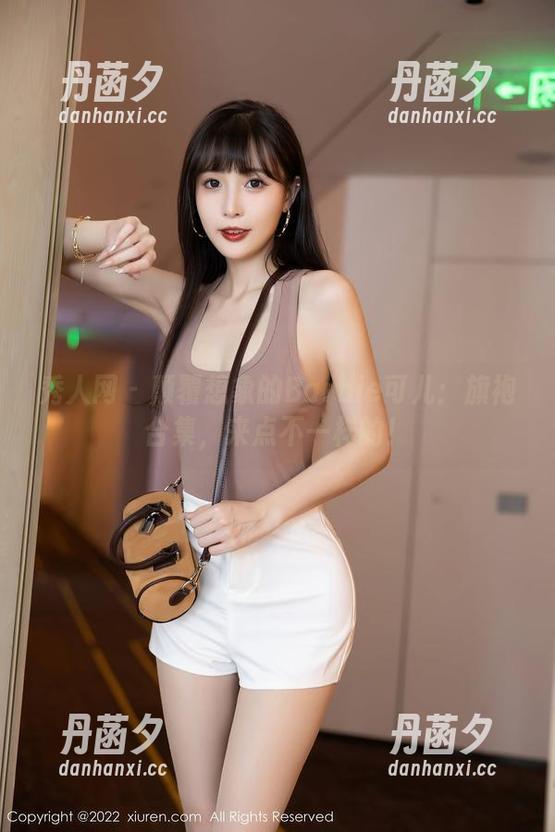 秀人网 - 颠覆想象的Barbie可儿：旗袍合集，来点不一样的！
